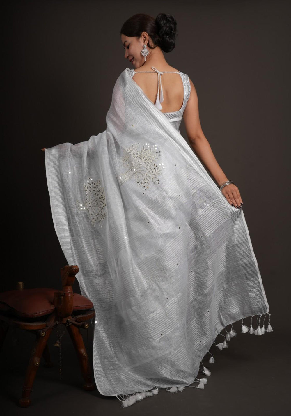 Tissue Linen Cutwork Saree with Running Blouse | Premium Handcrafted Cutwork – IZMA - Image 4