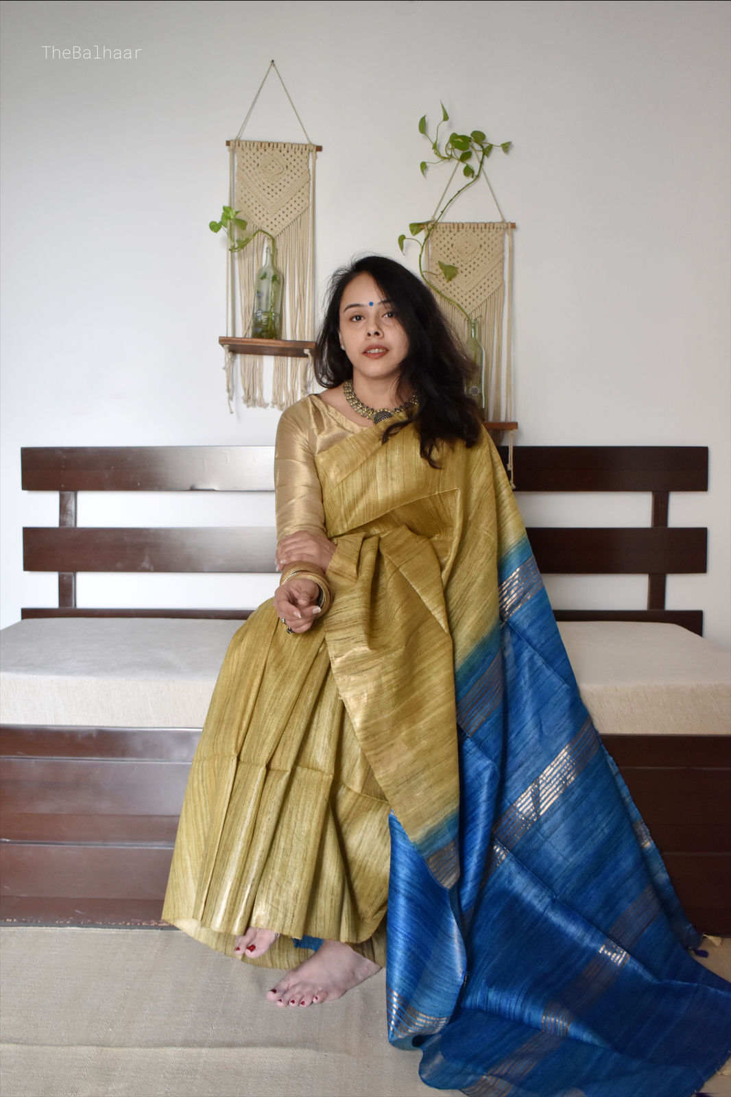 Tussar Gicha Silk Saree with Contrast Pallu | Pure Handloom Bhagalpuri Silk – IZMA