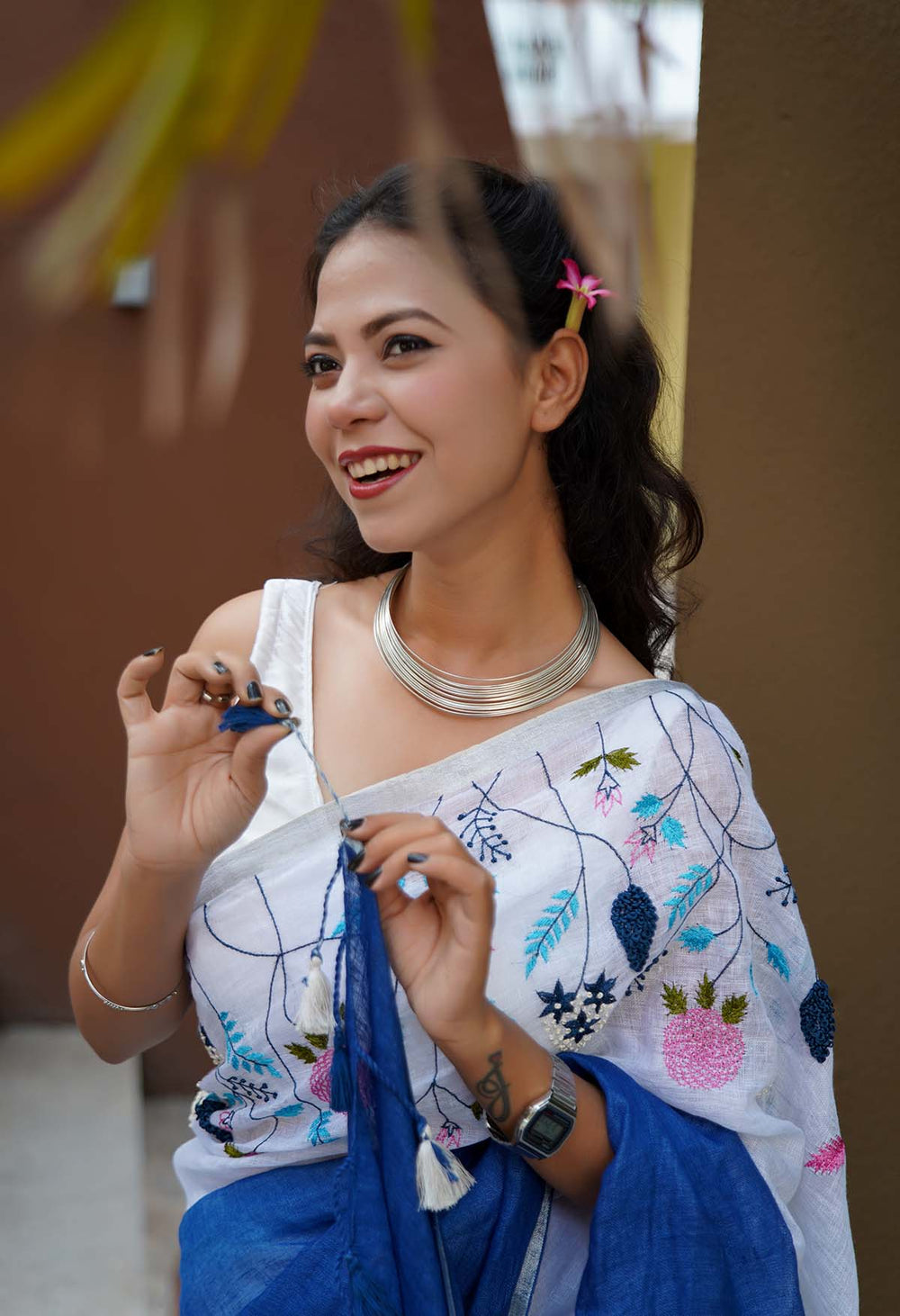 Izma | Slub Linen Saree with Hand Embroidery Work | Running Unstitched Blouse | Lightweight Trending Ethnic Saree